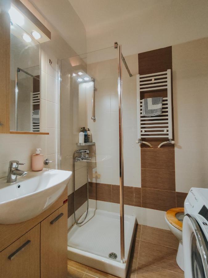 In The Heart Of 2 Apartment