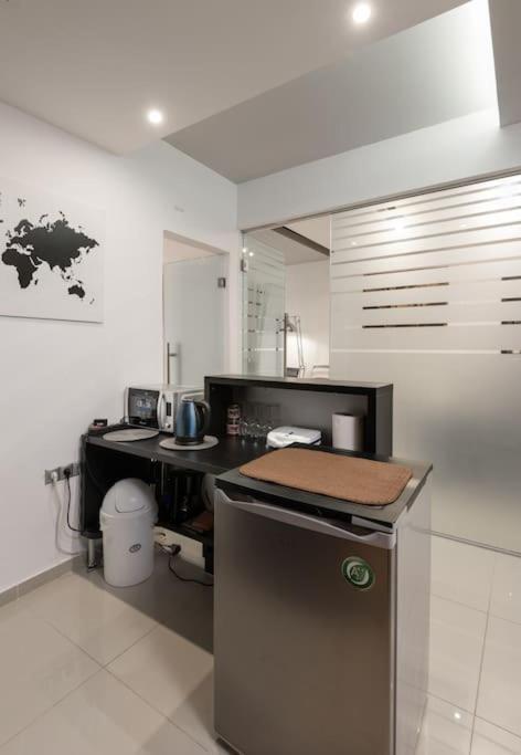 Appartement Modern Office Apartment.wifi,2a/c,luxury Fur/tures Thessaloniki