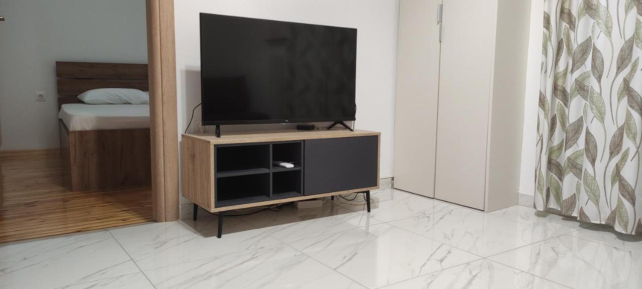 Apartment Agias Sofias Luxury