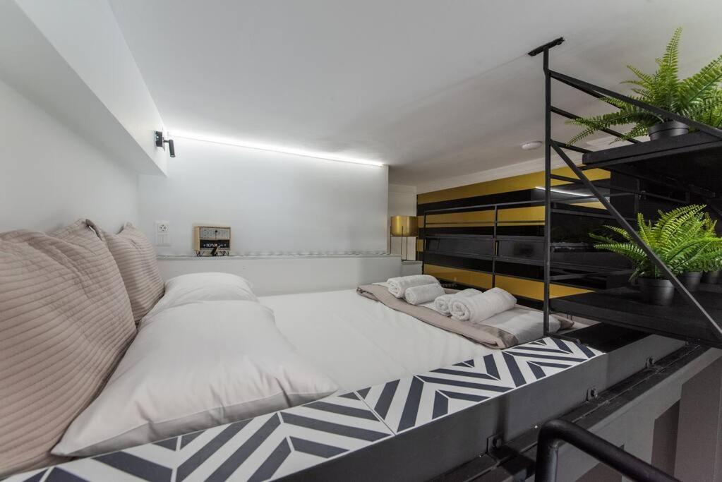 Lotus_aristotelous_loft Thessaloniki