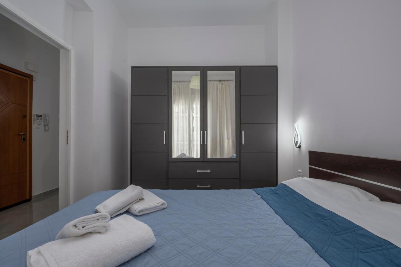 Kosmos Service Center 3 With Additional Cost Parking Apartment Thessaloniki