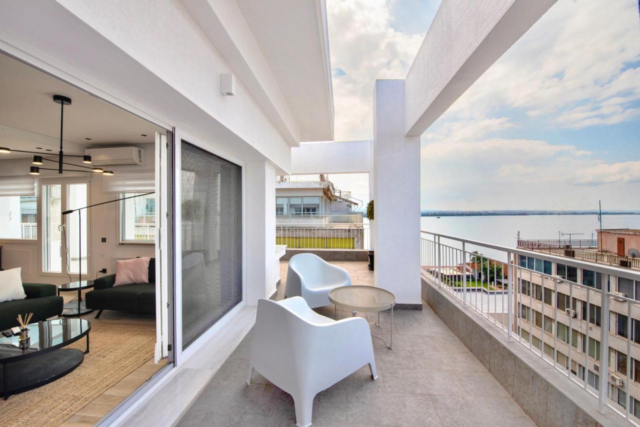 Daire Oddity Seafront Penthouse