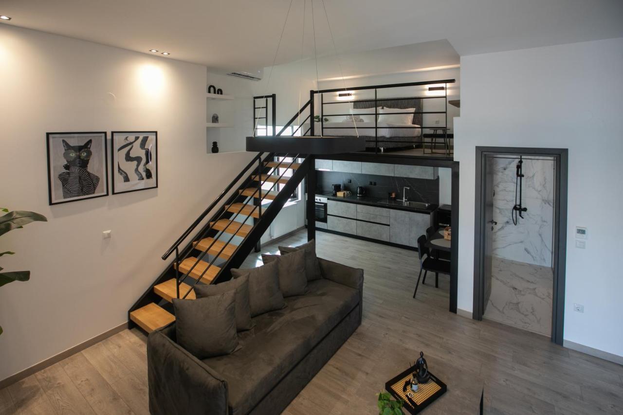 Casa De Castro - *
