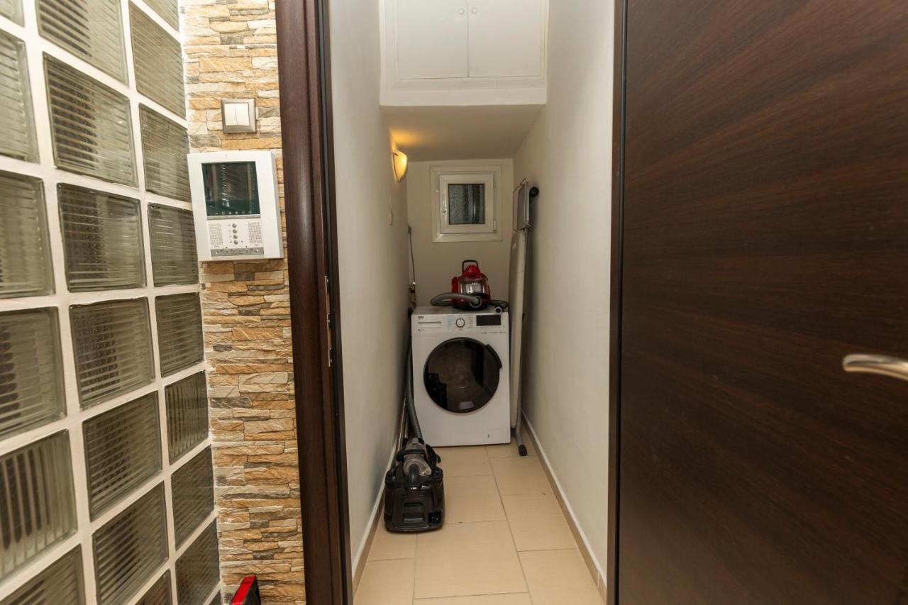 Delmare Kram Vee Daire Selanik