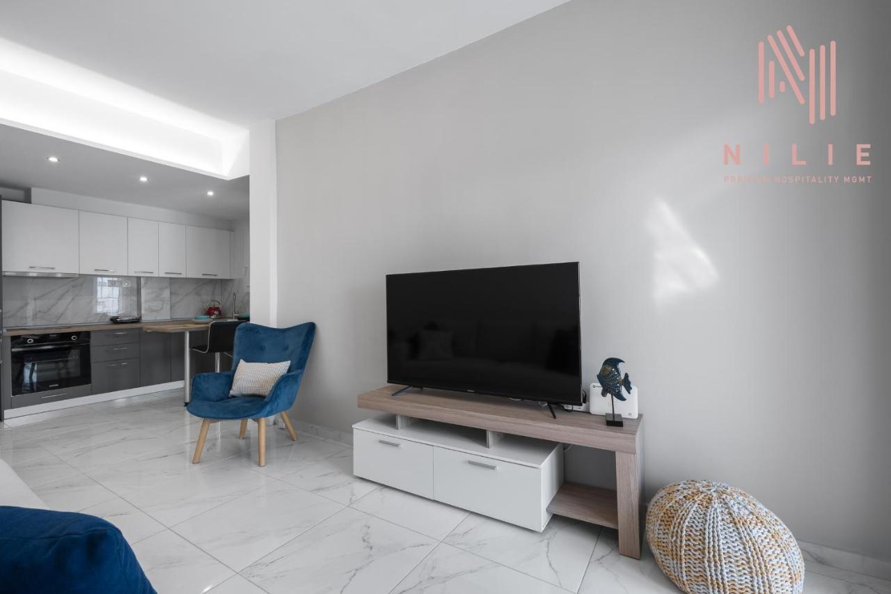 Penthouse Level 7, Nilie Hospitality Mgmt