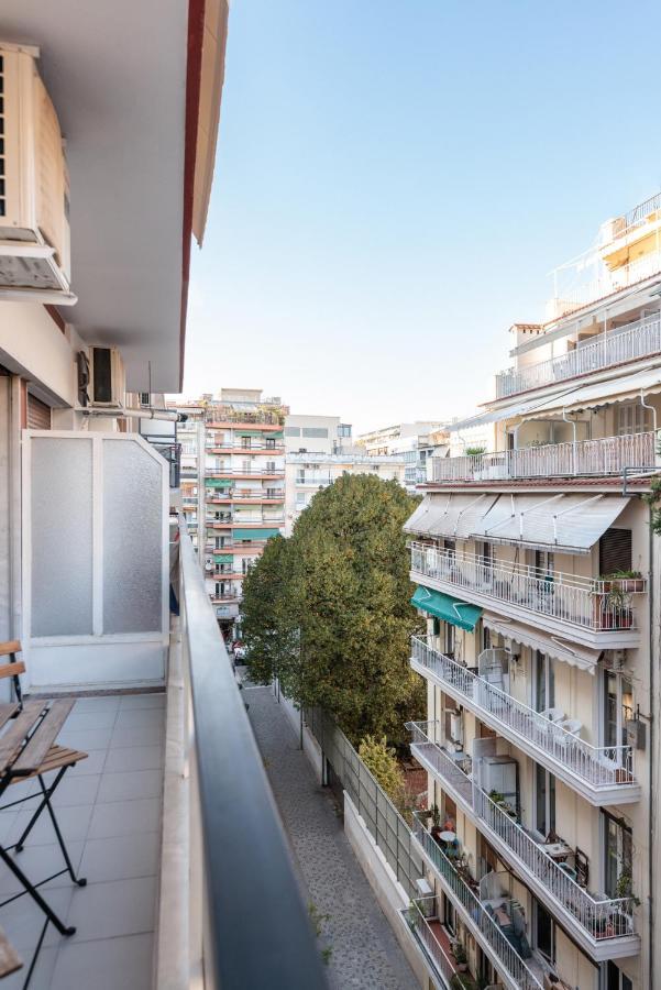 Macadamia - Agias Sofias Square #skgbnb Apartment