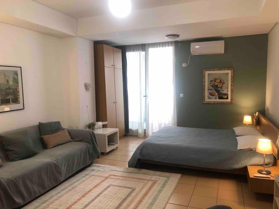 Central City ,thessaloniki,elegant,spacious Studio Apartment Thessaloniki