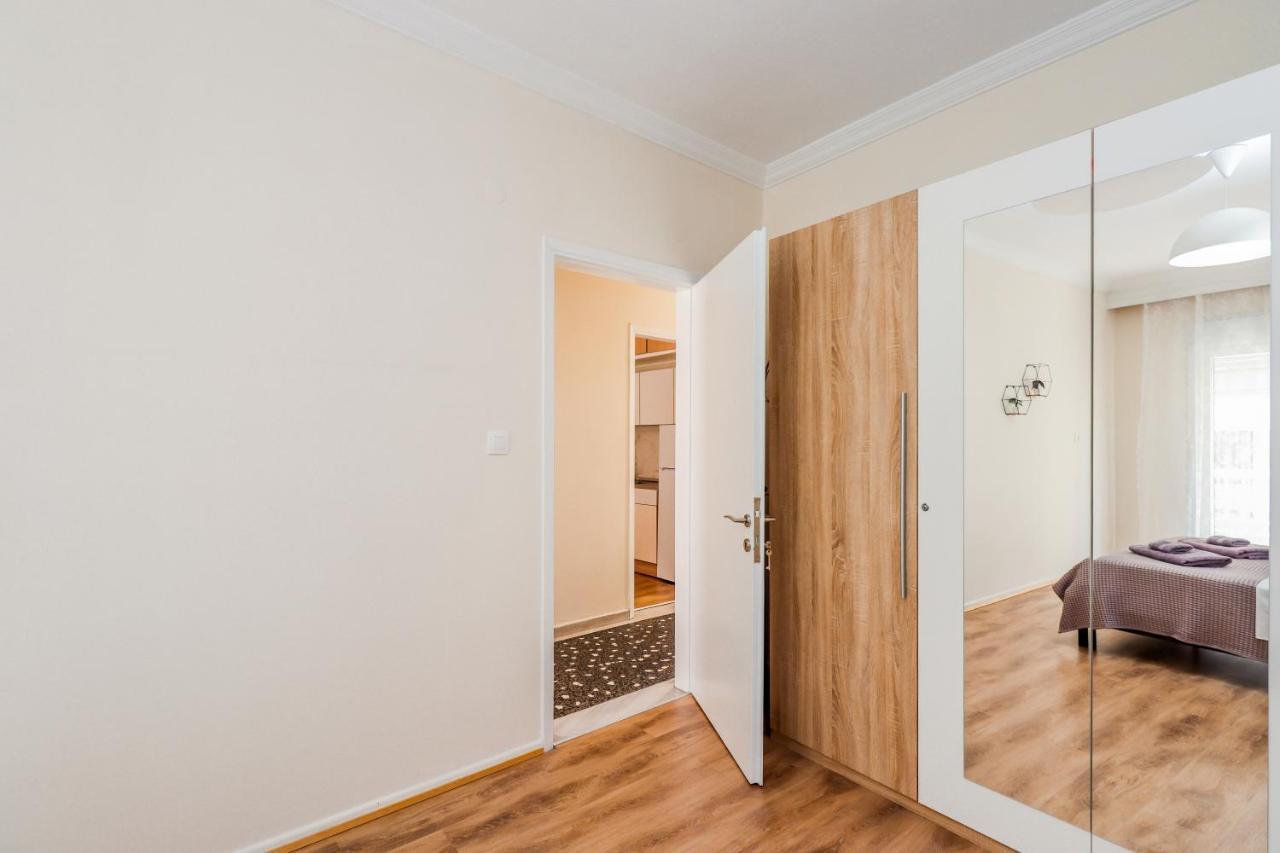 Grand Next To Center 3bd 110sqm Apartment *