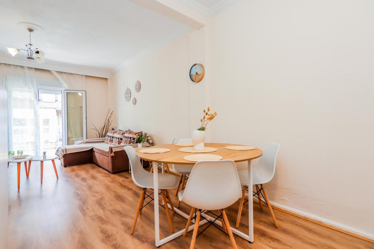 Grand Next To Center 3bd 110sqm * Thessaloniki