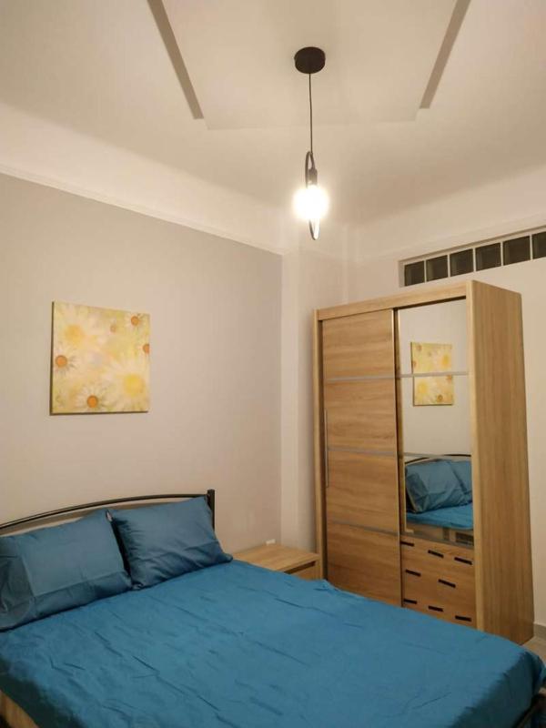 Center 2 Apartment