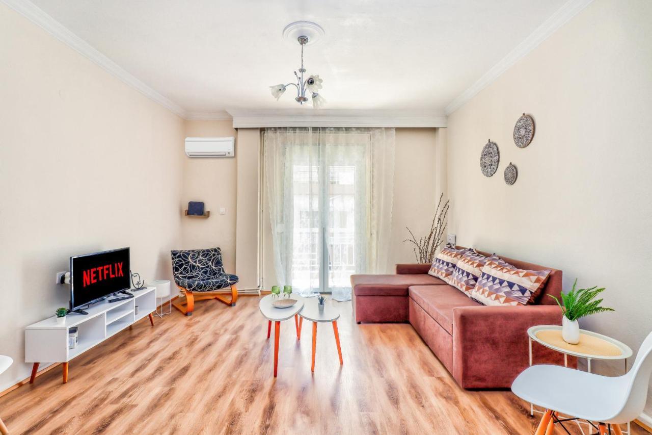 Apartment Grand Next To Center 3bd 110sqm Thessaloniki