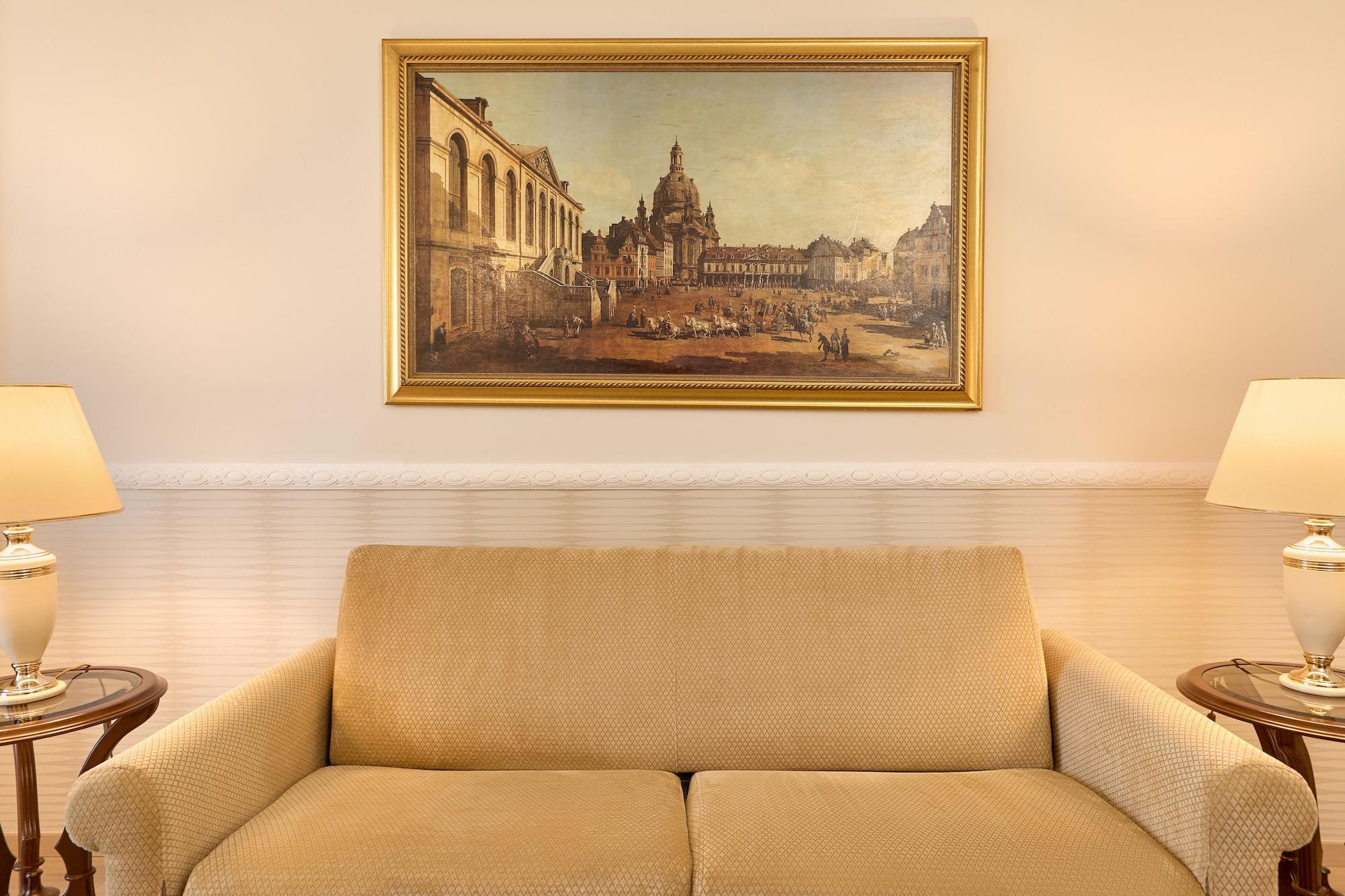 Grand Palace 5*
