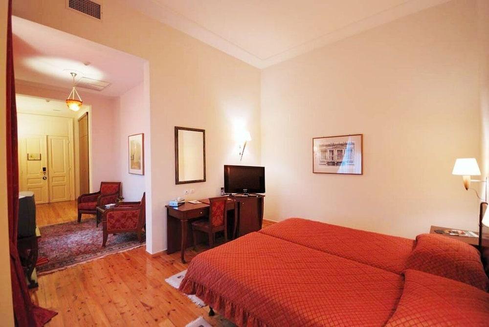 Capsis Bristol Boutique Hotel 5*