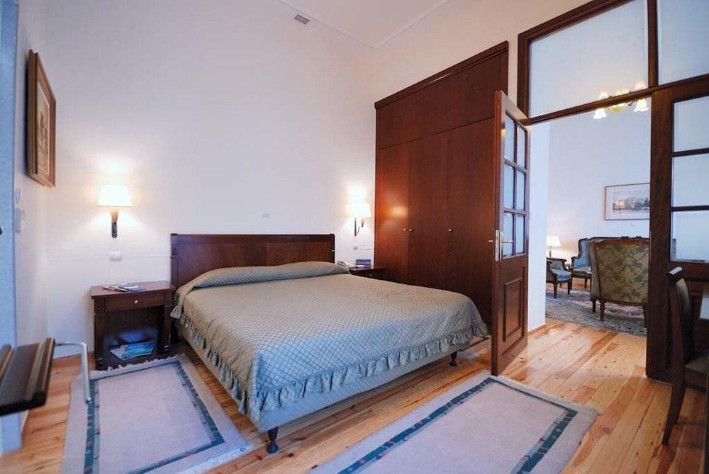 Hotel Capsis Bristol Boutique 5*