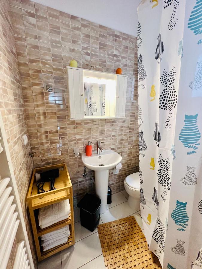 Syggrou Project 8 Apartment