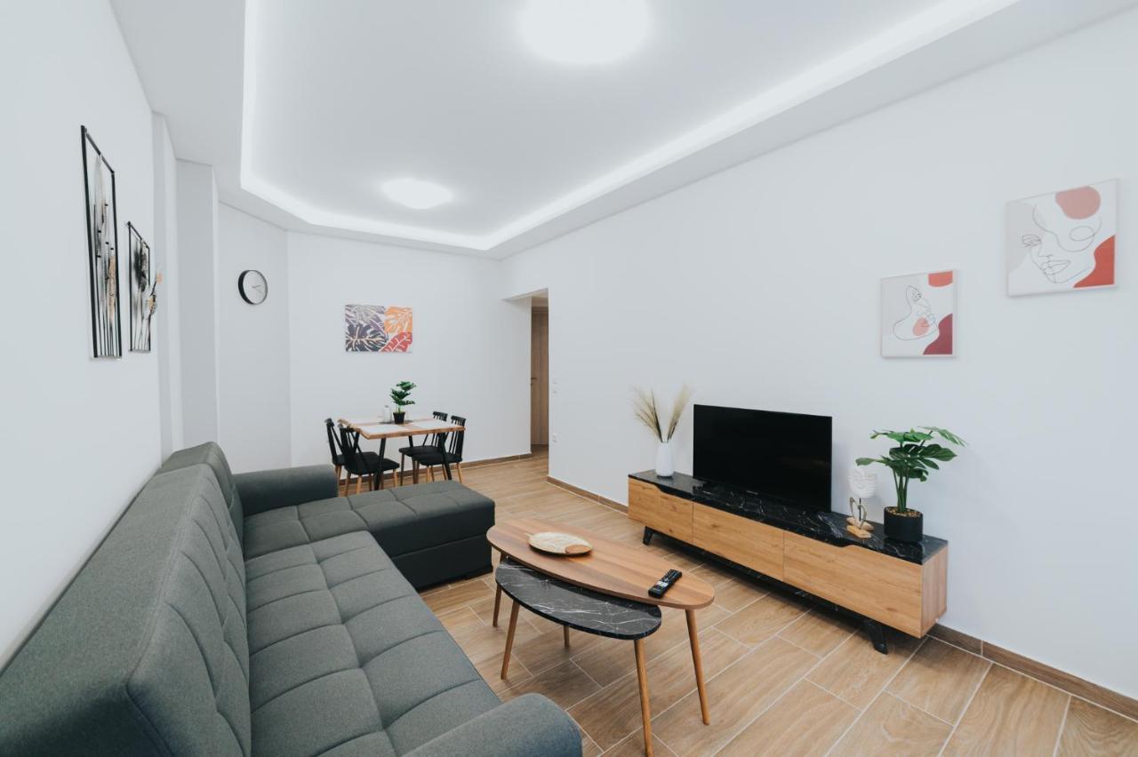 Comfy And Stylish Apartment Thessaloniki