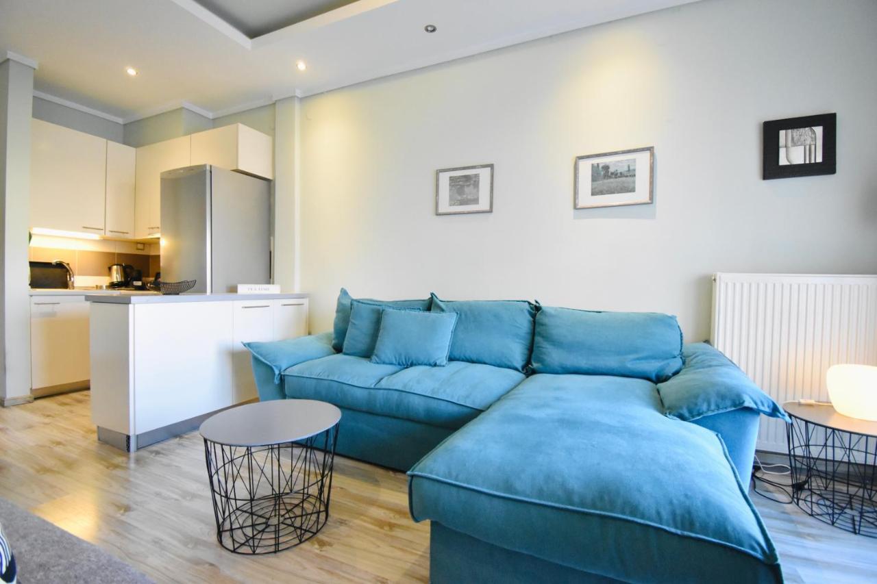 Apartment Aristoteles Square