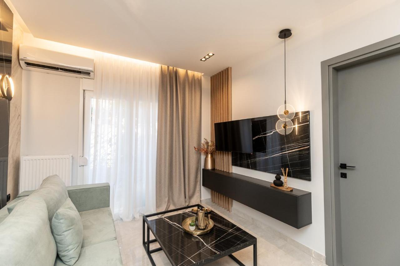Zealot Apartment