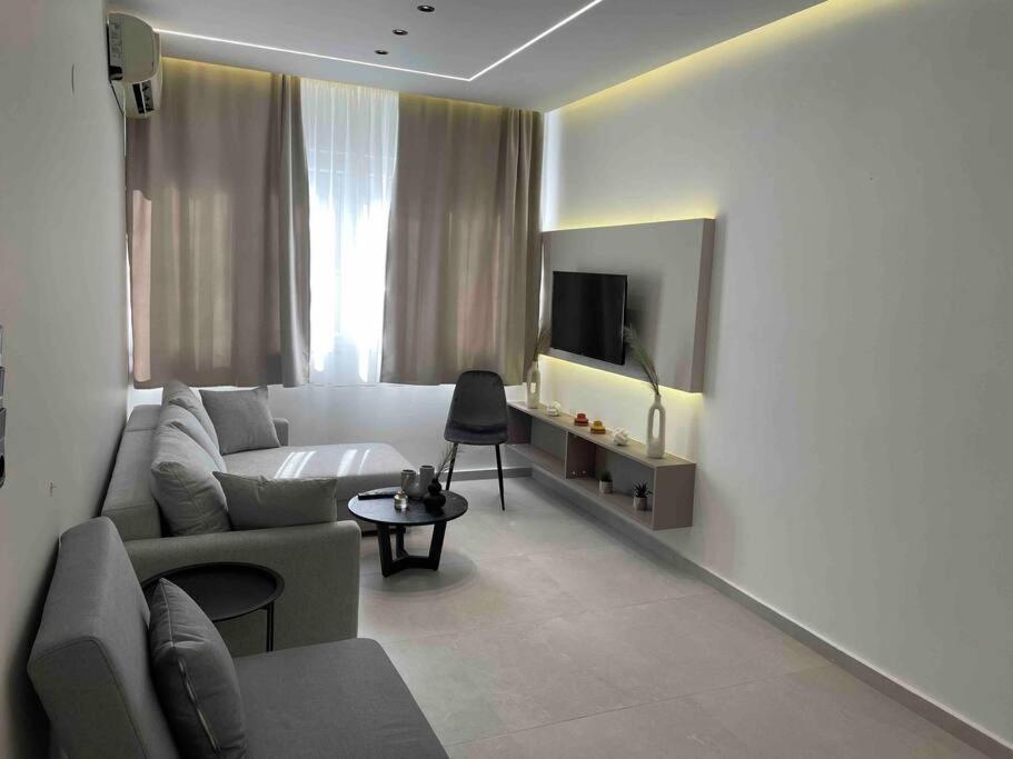 Apartment Ladadika Luxury #4 *
