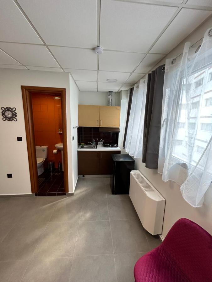 Debbies 8 * Thessaloniki