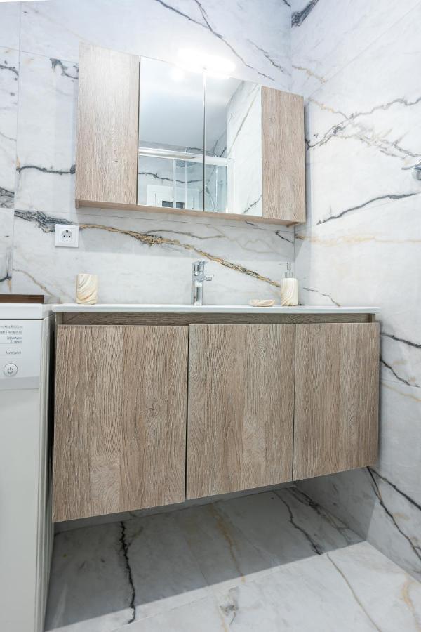 Luxury Downtown E1 Daire