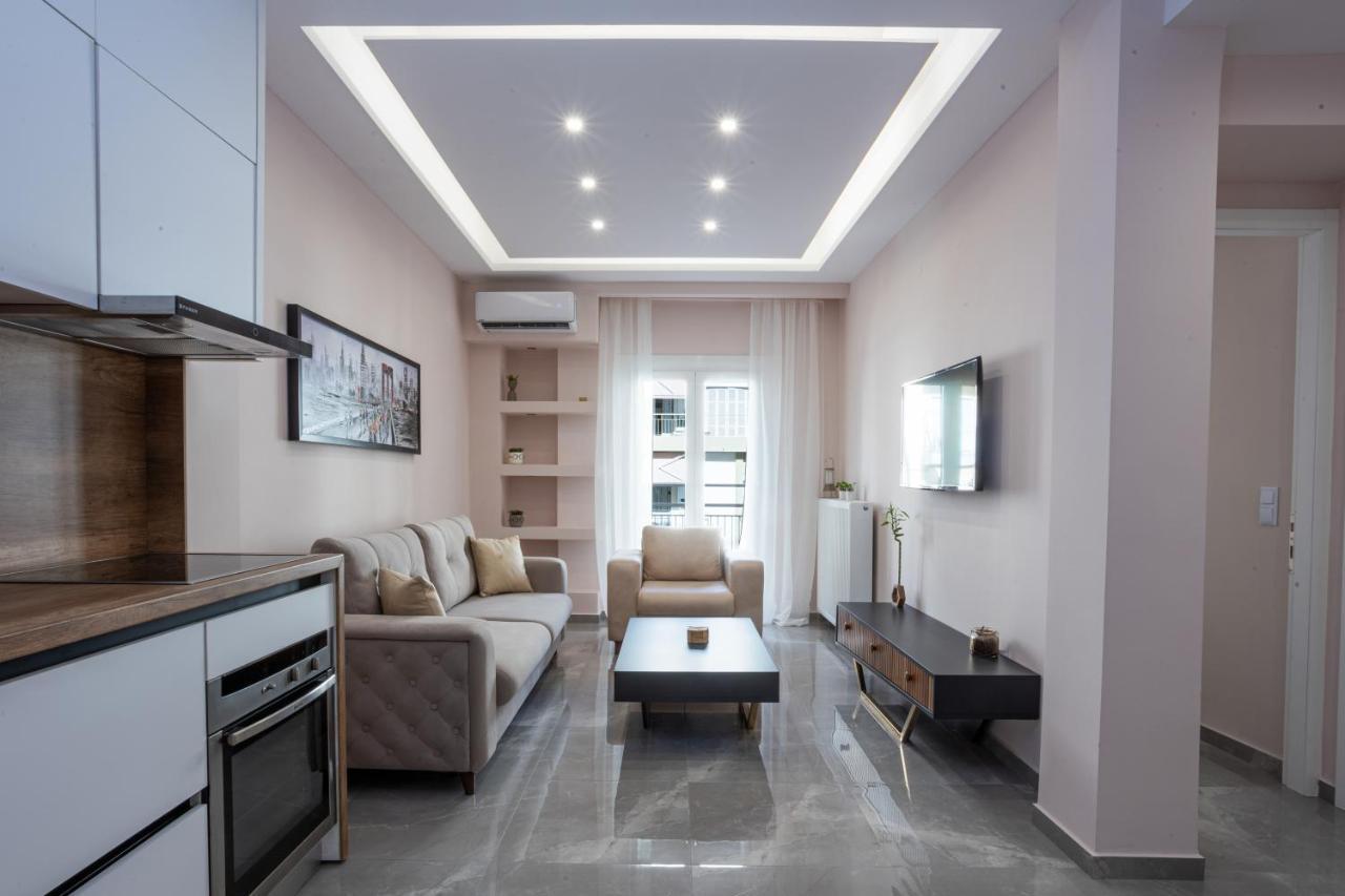 Luxury Downtown E1