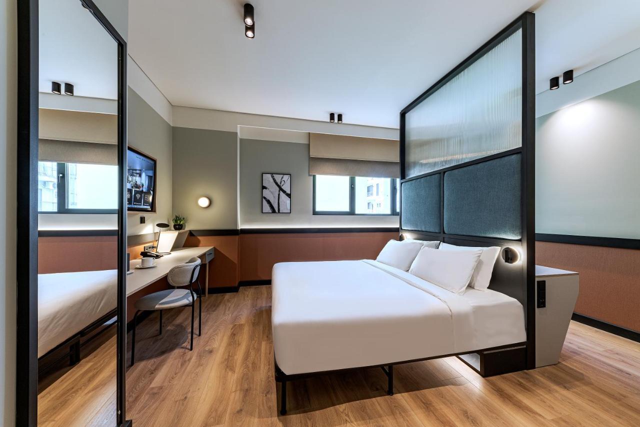 Thirtynine Urban Apartment