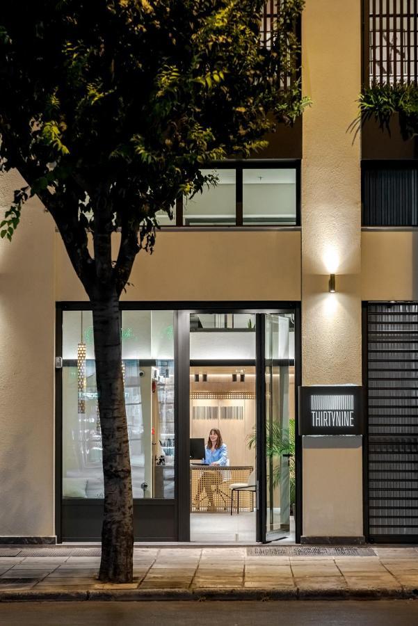 Thirtynine Urban Apartment *