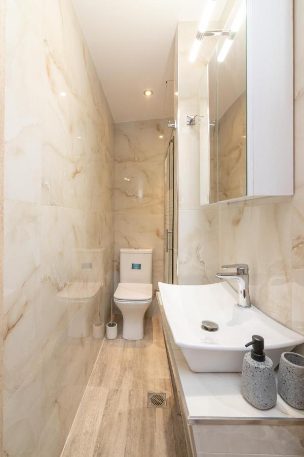 Apartment White Lux Heaven Saint Dimitrios Thessaloniki