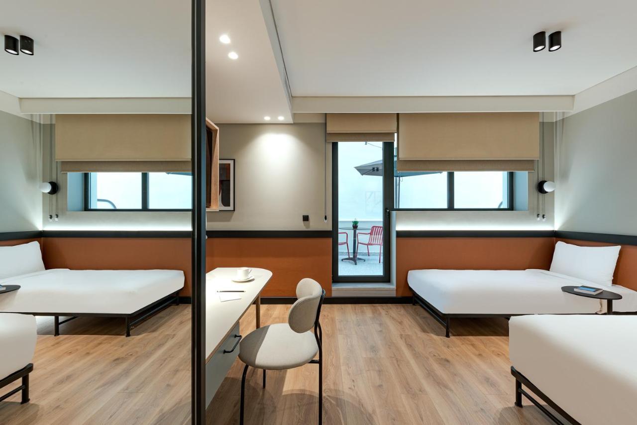Thirtynine Urban Apartment