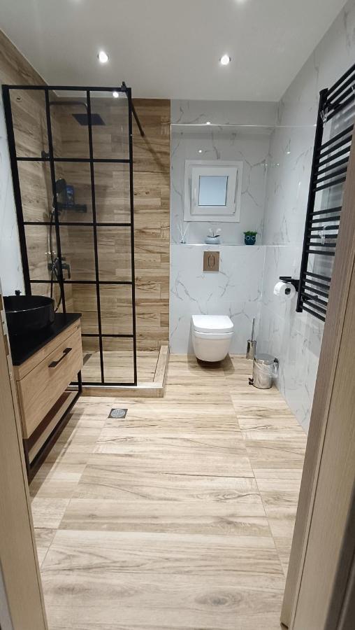 Comfort Corner 75m2 100mbs * Thessaloníki