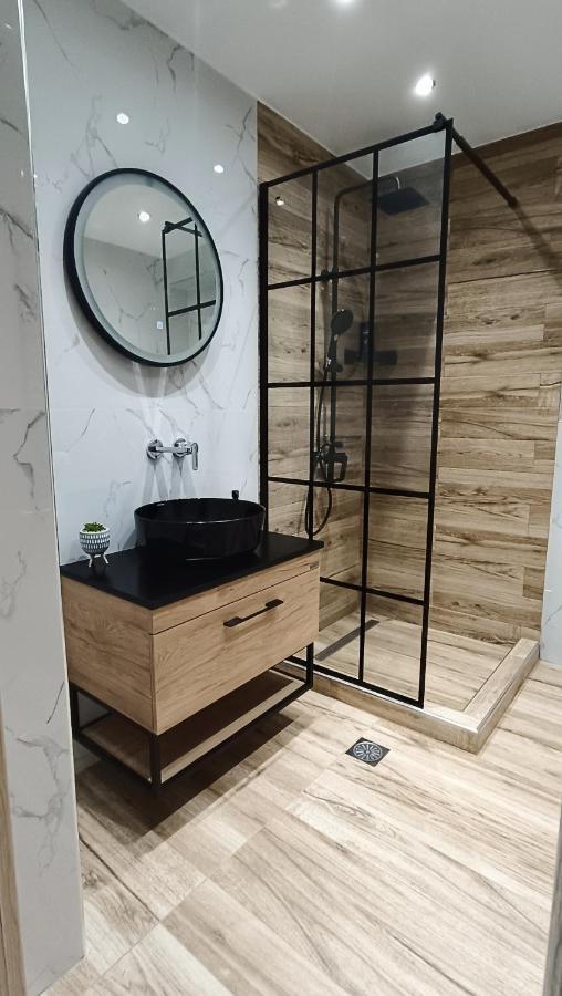 Comfort Corner 75m2 100mbs Căn hộ Thessaloníki