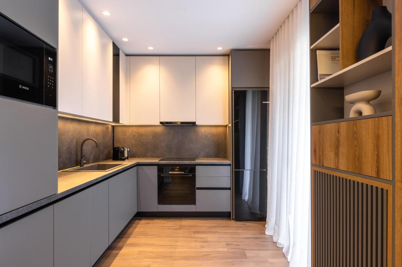The Five Star Apartment