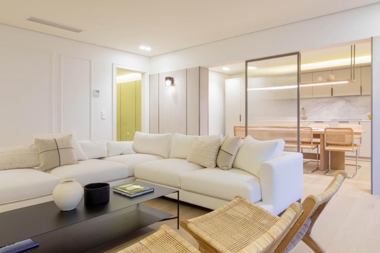 F & B Collection - Luxury Seafront 2 Bedroom