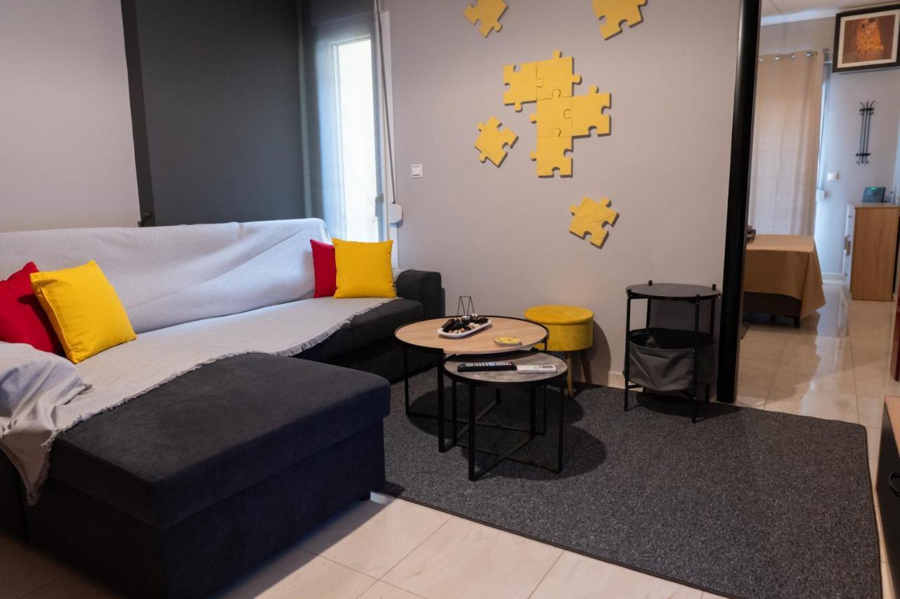 Apartment Thess Puzzle *