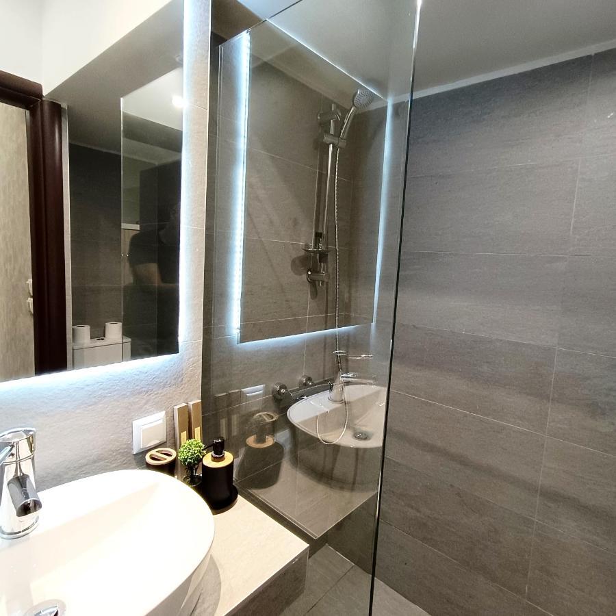 Navarino Jacuzzi Studio Rt Hospitality Services Thessaloniki