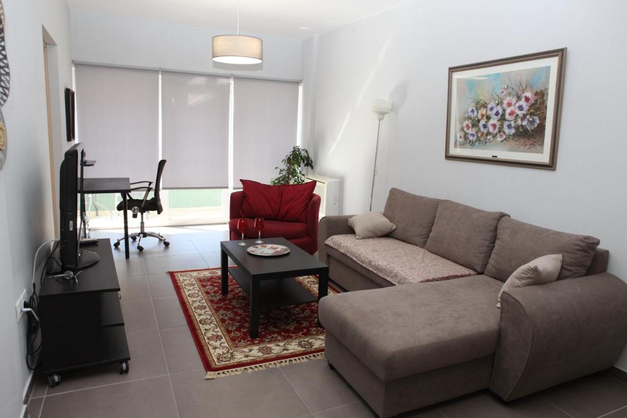Appartement 55 Egnatia *