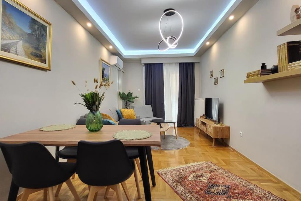 Travellerspot_ii Cozy 2br Apt Apartment *