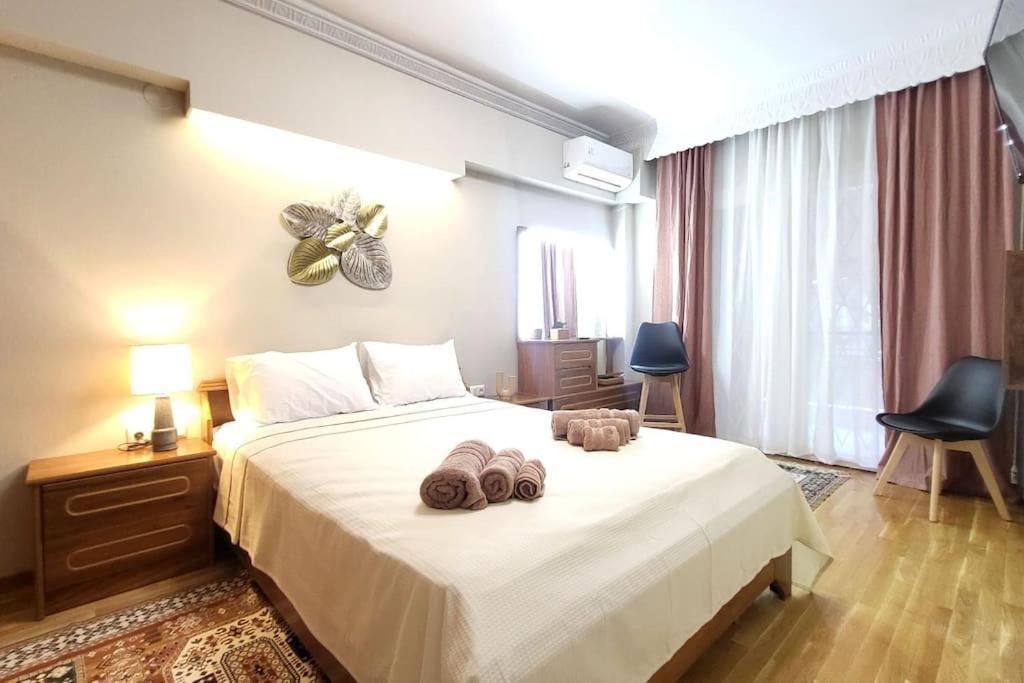 Travellerspot_ii Cozy 2br Apt *