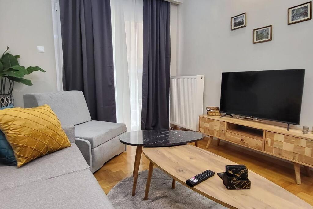 Travellerspot_ii Cozy 2br Apt Apartment *