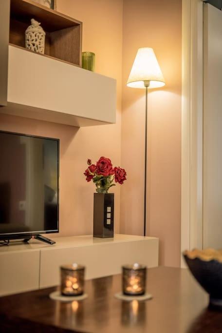 Eva's Glamorous Apartment Thessaloniki