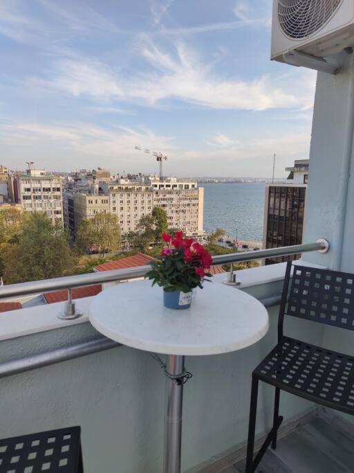 Eva'S Luxurious Penthouse #Mitropoleos6 Thessaloniki