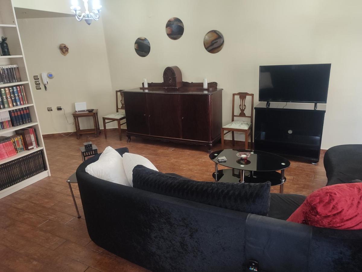 Aggelos Apartment *