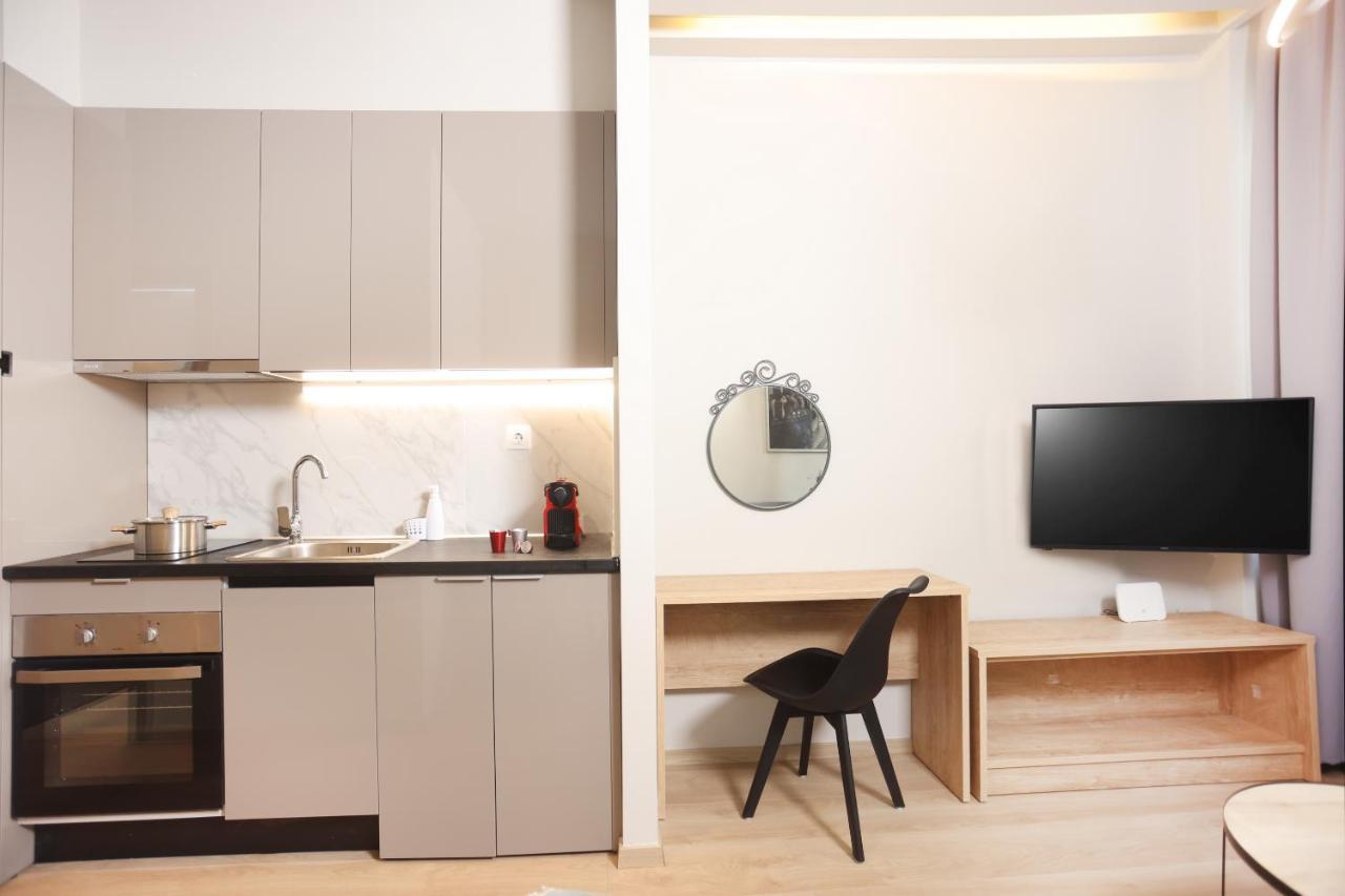 Zenou 24 Downtown Apartment