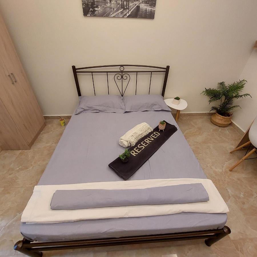 Budget To The Center Apartment