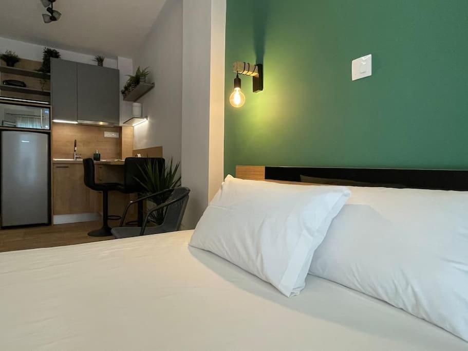 Palmera Freeparking * Thessaloniki