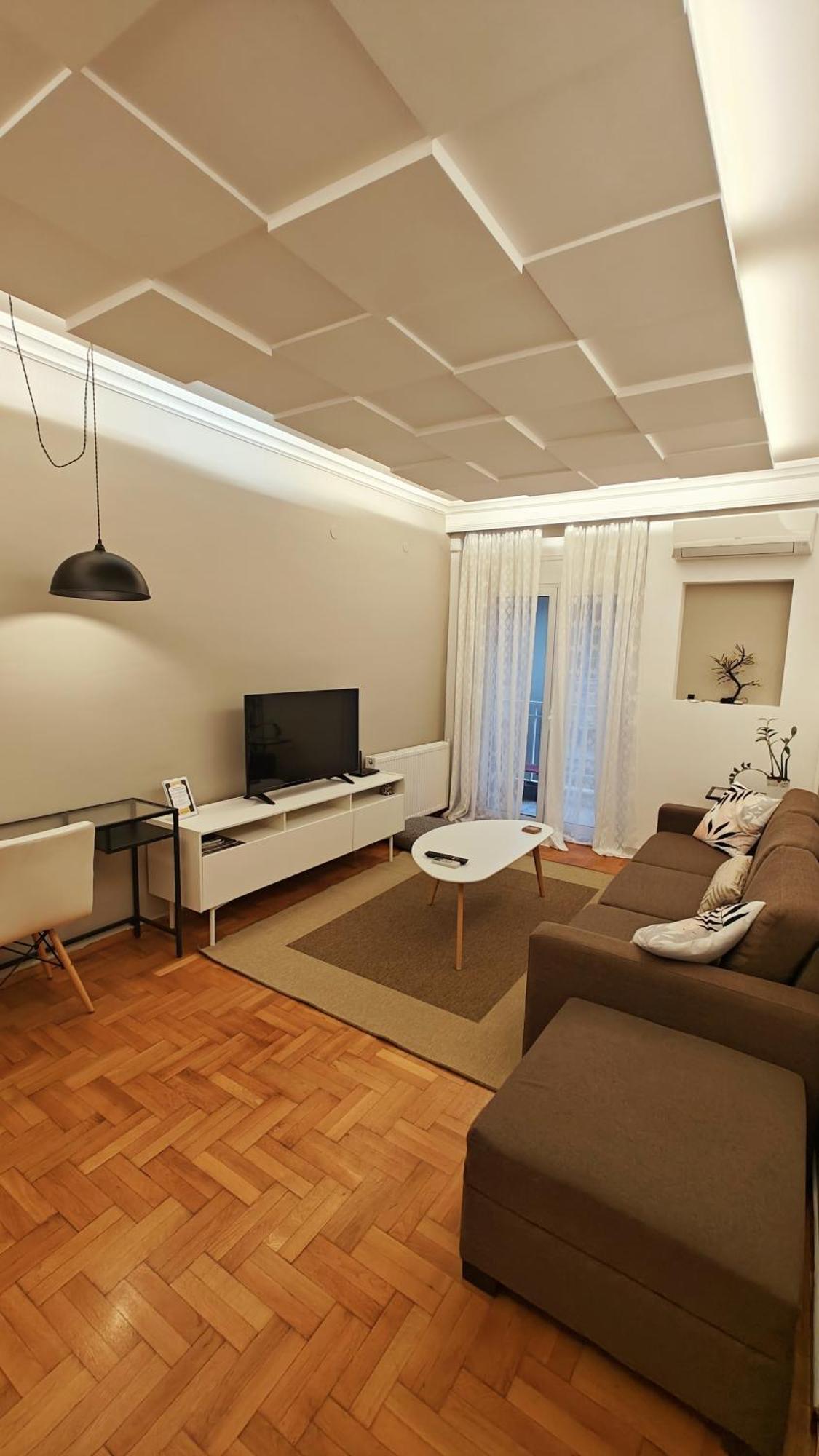 Think Home, Exploring The Center Of Thessaloniki