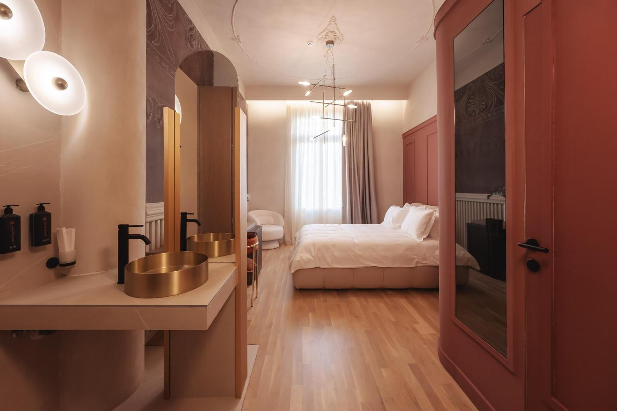 Zenith Premium Thessaloniki