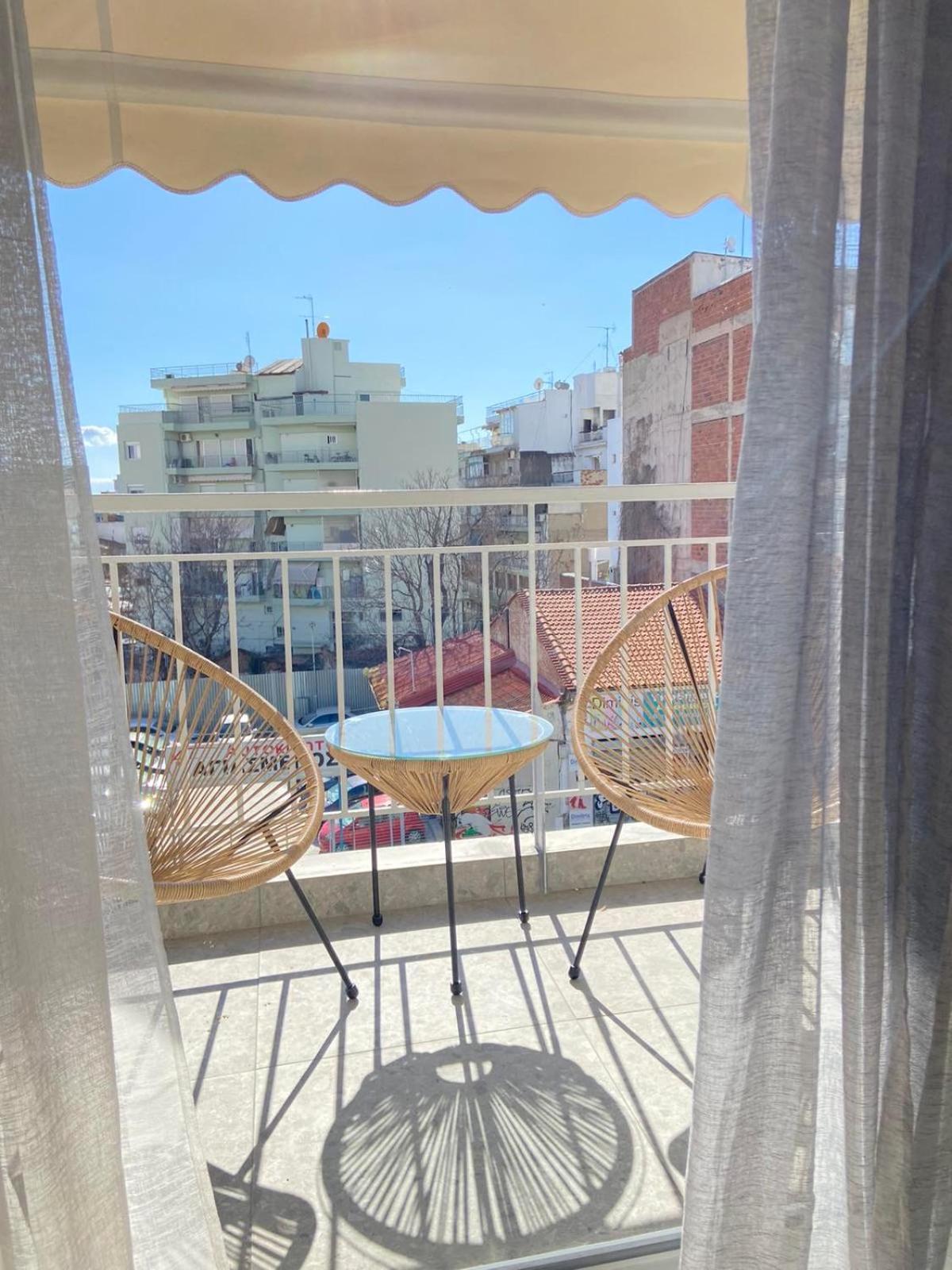 C.15 Vardan's Apartment
