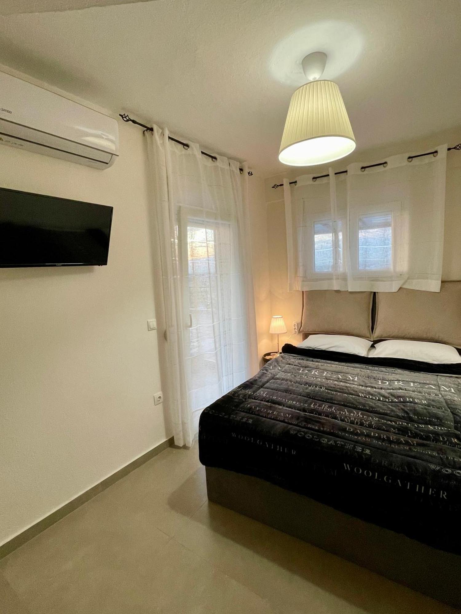 180° Rooftop View Apartment Thessaloniki